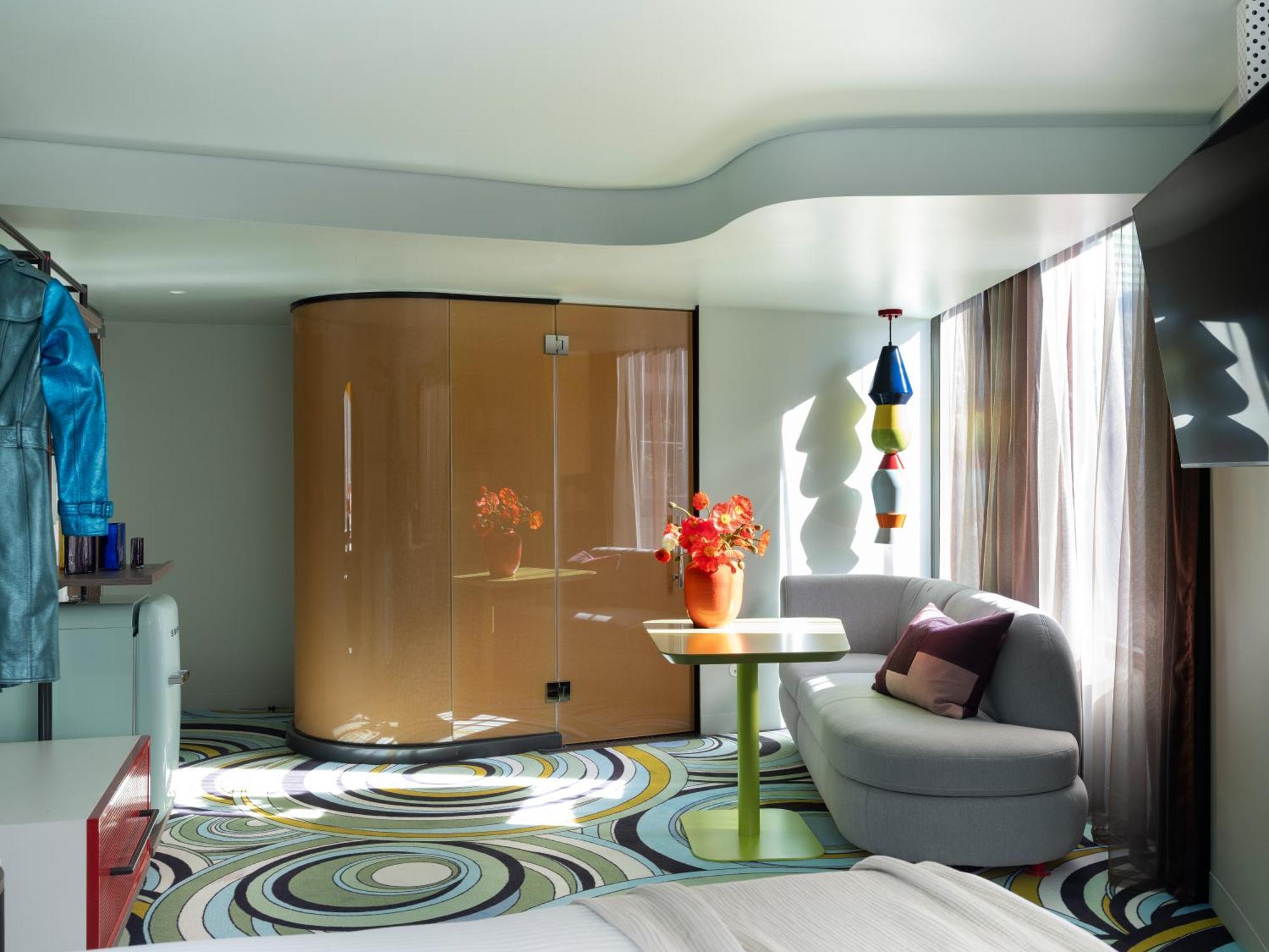 Adge King Room,1556773102:JPEG